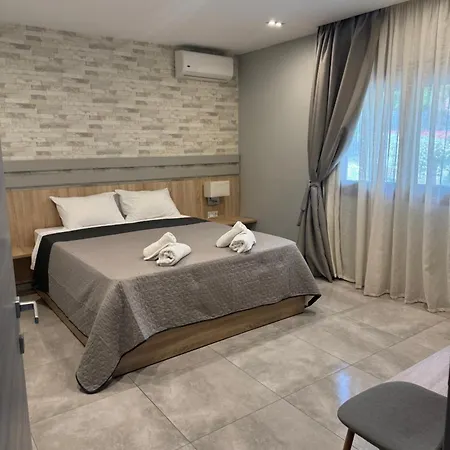 Harmony Front Ferienhaus *